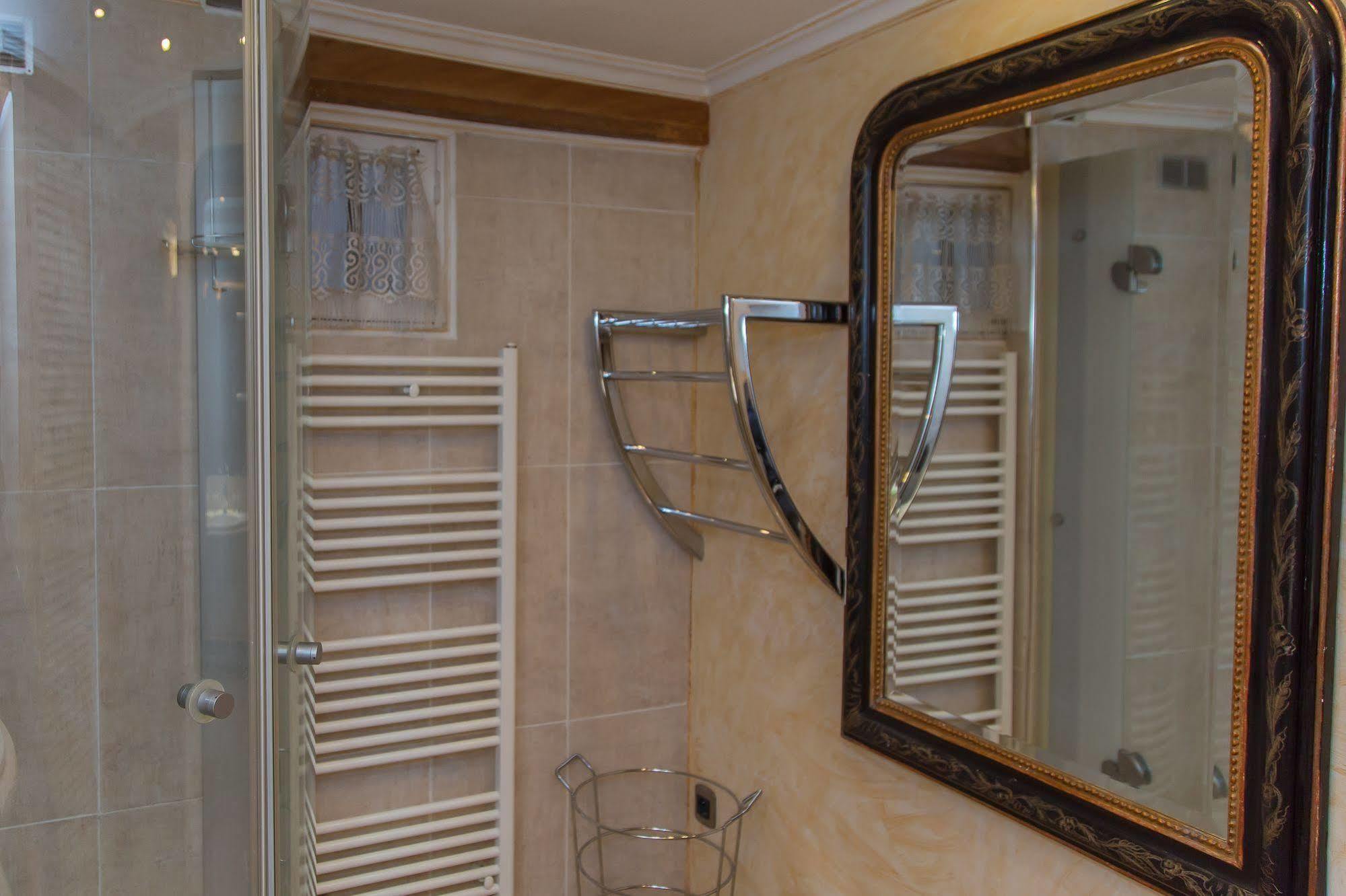 Saint Germain Des Pres Apartment ปารีส ภายนอก รูปภาพ